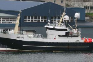 JFK har solgt deres linefartøj »Kvikk« og meddeler i samme øjemed, at man ikke vil købe en erstatning for det gamle fartøj. Fiskerettighederne beholder det færøske rederi, siger rederen Hanus Hansen. foto: Skipalistin - fiskur.fo