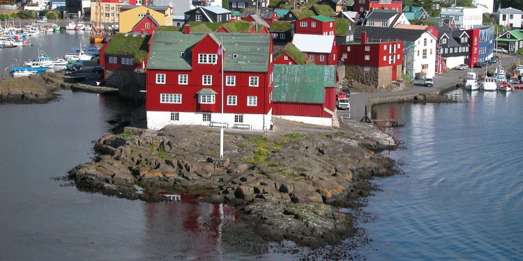 Bør Færøerne opgive fiskeriaftalen med Rusland. foto: Wikip
