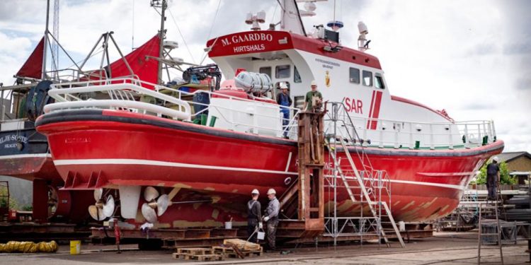 I Skagen og Hirtshals har de ambulancer og lægebiler - men på havet har de ingenting. arkivfoto: M. Gaardbo Hirtshals kystredningsstation