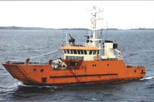 Rigsrevisionens konklusion er klar: Danmarks beredskab mod olie- og kemikalieforurening til havs lever i dag ikke op til hverken lovgivningen eller internationale anbefalinger, og der er ikke etableret midlertidige løsninger til at dække manglerne, før nye miljøskibe forventes leveret tidligst i 2032. foto: Navalhistiory