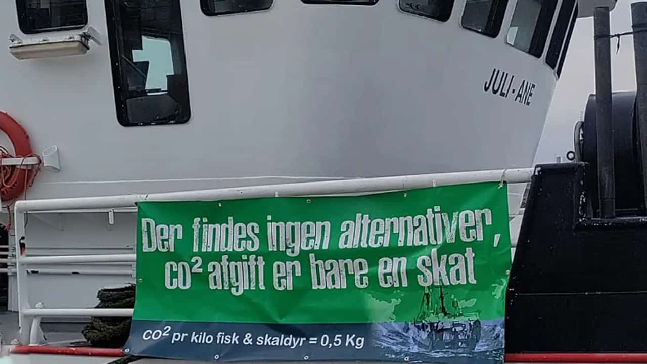 Read more about the article CO2-afgiften truer: Fiskeskibe mangler grønt brændstof