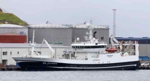 Samtidig har modtageanlægget Pelagos i Fuglefjord også haft besøg af to skibe, **Norðingur** og **Arctic Voyager**, der hver landede 1.300 tons. foto: Kiran J 