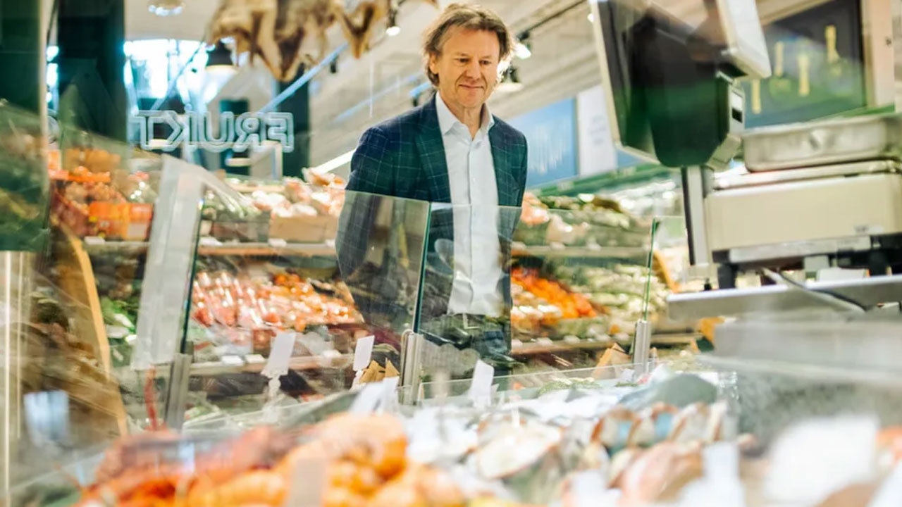 Read more about the article Nordmændene spiser færrfe fisk og skaldyr, og de høje priser hjælper ikke