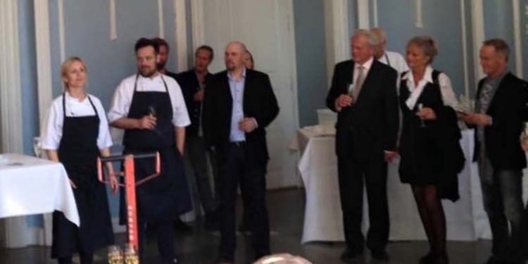 Michelin kokke donerer overskud til Foreningen Skånsomt Kystfiskeri  Foto: Odd Fellow Palæet i København dannede rammen om et større arrangement til støtte for det skånsomme fiskeri