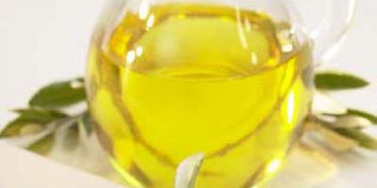 Olivenolie og fiskeolie topper EU's bedrageri-liste.  Foto: olieprodukter topper EU's bedrageri liste - fiskerforum