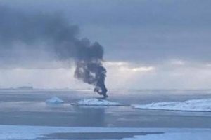 Trawleren »Polar Aassik’s« skal tømmes for olie - rederiet afviser det kan lade sig gøre