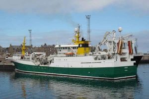 Færøerne: Udenlandske trawlere lander store mængder lodde