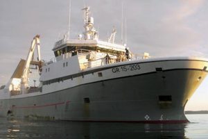 Islandske specialstyrker tog kontrol over Grønlandsk trawler  foto: Polar Nanoq