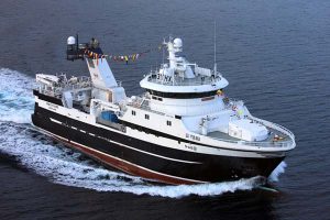 Skibsreder Knut Roald Holmøy er glad for den nye Prestfjord fra Myklebust værft.  Foto: Prestfjord - Myklebust Værft