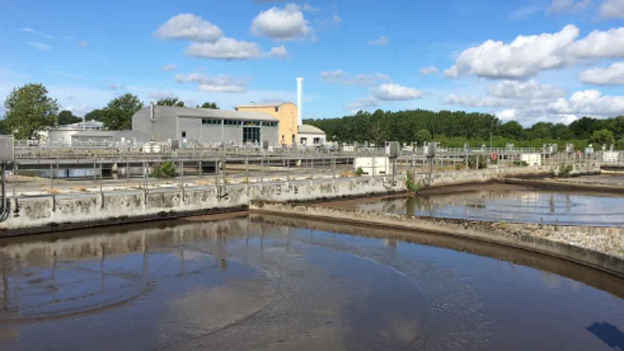 Read more about the article Glyfosatforurening af vandløbene, tilskrevet landbruget, kan i stedet stamme fra rensningsanlæggene