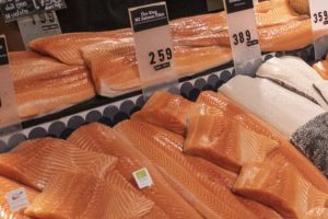 Norsk eksportværdi falder trods stigende salg i mængden af fisk og skaldyr. foto. Seafood.no