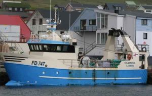 I Leirvík landede den mindre trawler **Sigatindur** 17 tons fisk, hvoraf hovedparten bestod af havtaske. foto: Kiran J