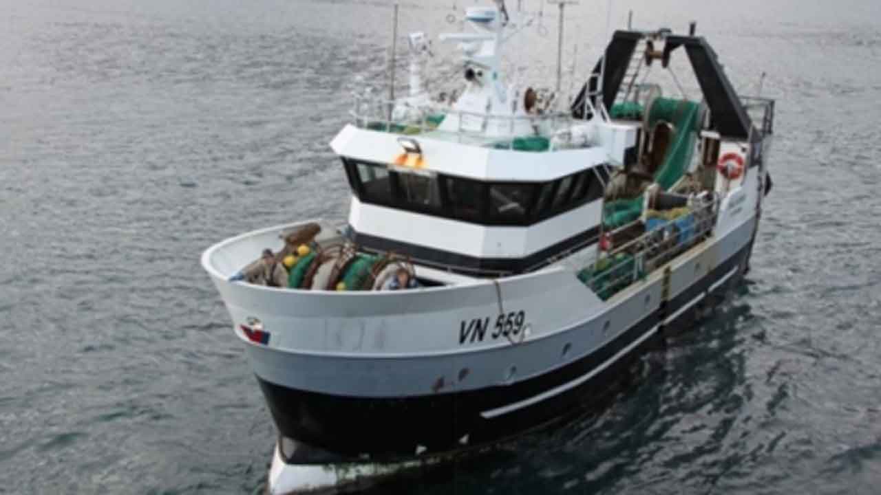 Read more about the article Færøerne: Gode fangster landes til  Miðvágur