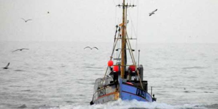 Partierne bag fiskeripakke indfører maks-grænser for flidspræmie  arkivfoto: strandbykutter - PmrA