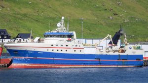 Den grønlandske trawler Svend C på 81 meter landede i sidste uge 500 tons rejer, fra et fiskeri ud for Grønland. foto: Kiran J