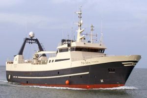 I Tvøroyri landede trawleren **Steintór** i sidste uge 13,6 tons, overvejende rødfisk foto: H Hansen