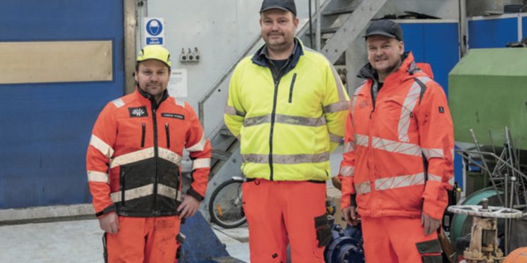 Teknisk Afdeling i FF Skagen består af en smedeafdeling og en el-afdeling og de står for alt vedligehold af vores fabrik, alle udskiftninger og alle nye installationsprojekter - Fra venstre: Værkfører Christian Thygesen, Production Director Lars Uldal og værkstedsleder Kim Mahler. foto: FF Skagen