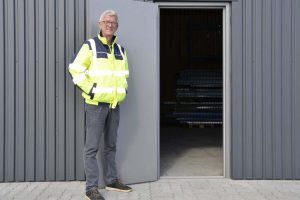 Redskabsterminalen i Hvide Sande melder alt udlejet. Foto: Havnedirektør Steen Davidsen melder alt udlejet i Havnens nye Redskabsterminal