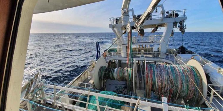 Themis Fiskeri har i årevis været kendt for sit effektive pelagiske fiskeri, og for at sætte overliggeren højt når det drejer sig om standarder for udviklingen inden for fiskeriet, klimaet og havmiljøet. foto: Elizabeth Christoffersen fb