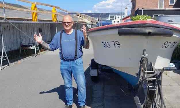 Thomas Sørensen mangler sin åle-licens - nøl i fiskeristyrelsen er årsagen - men fiskeriforeningen vil heller ikke hjælpe i første omgang - privatfoto