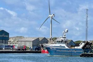 Formand Mikkel Fjord har i årets løb modtaget stort set hele den tobiskvote, der er fanget på rationsvilkår, da det bliver fanget ud for og syd for Hvide Sande. foto: FiskerForum.dk