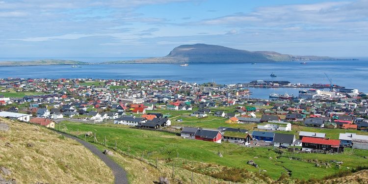 Færøerne: Blandet fisk landet i Tórshavn