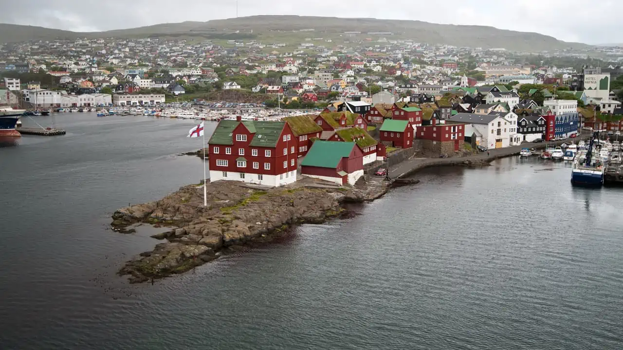 Read more about the article DR dokumentaren »Skyggekrigen« afslører russiske spionage-fiskefartøjer ved Færøerne
