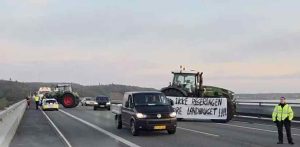 traktorprotest ved Sallingssundbroen- snapshot TVMV