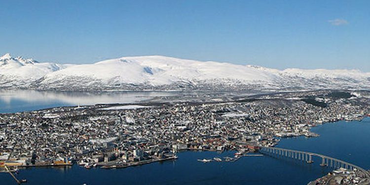 Færøerne: Færøsk-fangede rejer, landes i Norge