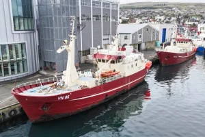 Tugvusteinur og Thor landede hellefisk til Tórshavn - kiran J