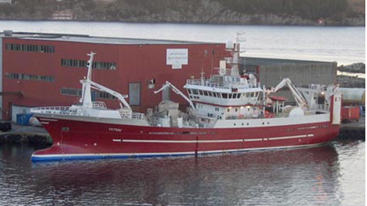 Read more about the article Færøerne: Makrelen står pænt ud for Færøerne