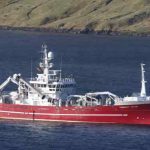 Tummas T landede i ugen en last på 550 tons guldlaks til Varðin Pelagic, som de har fisket under Færøerne. foto: Kiran J