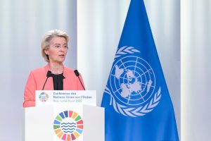 I spidsen for EU’s engagement står den nye Europæiske Havpagt, som forener målrettede indsatser, forpligtelser og internationale samarbejder. Ifølge Ursula von der Leyen er pagten både et signal og en konkret strategi. foto: EU