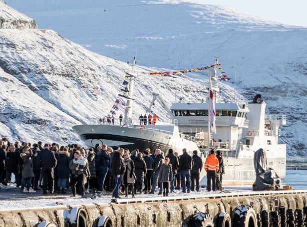 Read more about the article Færøerne: Lørdag ankom Vestmanna’s nyeste fartøj til havnen