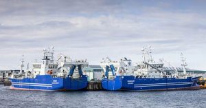 Island tredobler sin lodde kvote  Foto: Venus og det nyeste skib i HB Grandi flåden Vikingur - HB Grandi