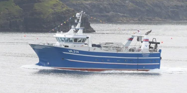 Miðvágur landede trawleren Vesturvarði i sidste uge en fangst på 25 tons, overvejende torsk og kuller. foto: JN.fo