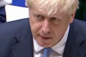 Johnson får kontroversielt lovforslag igennem det britiske underhus