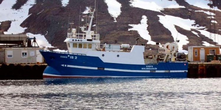 En anden islandsk fisker der også er yderst tilfreds med sit Hampiðjan-grej, er skipper Einar Guðmundsson, der fisker med »Ásdís« fra Bolungarvík. - foto: Hampidjan