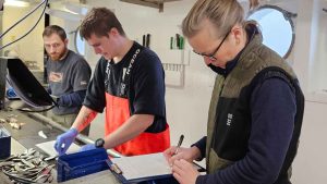Forståelsen af fiskebestande er afgørende, hvis Europas havressourcer skal forvaltes bæredygtigt. Men i årevis har forskere, der arbejder med bestandsvurdering, manglet en vigtig brik. Nemlig de genetiske data fra fiskebestandene. DANA