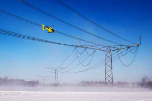 Udbygningen af elnettet er en forudsætning for den grønne omstilling. I takt med at flere kører elbil, opvarmer boligen med varmepumpe og at nye virksomheder – eksempelvis datacentre – bruger mere strøm, vokser behovet for elektricitet markant.  foto: Energinet