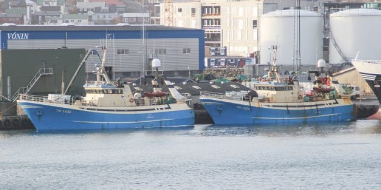 Færøerne: Sej-landinger på Tórshavn, Toftir og Runavík - partrawlerne Jaspis og Ametst
