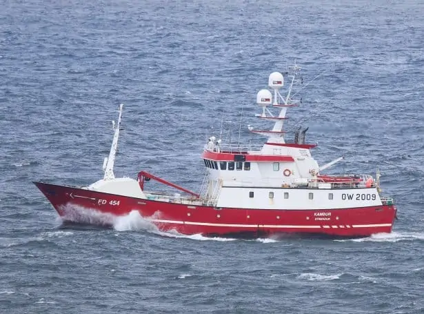 Read more about the article Færøerne: Linefartøjerne hiver lange, torsk og kuller op af dybet