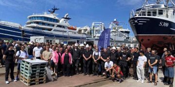Karstensens Skibsværft i Skagen samledes til åbent skib og fejring. foto: Karstensens