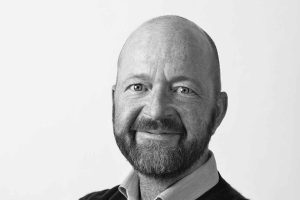 »Det gør ondt værre, at man fra politisk hånd også sætter fiskeriet i Grenaa Havn og Bønnerup Havn under pres. Og endda for at føje miljøorganisationer. Det er små kystfiskerfartøjer, der får trukket tæppet væk under sig, og det er vi meget kede af. Og igen sker det til trods for, at eksperter har sagt, at der ikke er store miljøgevinster forbundet med lukningen. Det er tudetosset,« lyder det fra Kenn Skau Fischer. foto: DFPO