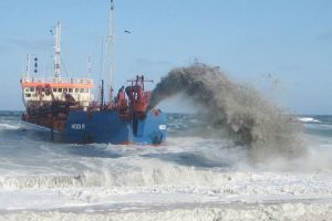 Havet gnaver af Agger Tange  Arkivfoto: kystfodring - Kystdirektoratet