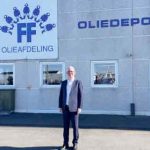 FF Nyt belyste sidste år, hvordan fiskeriet i 2025 blev pålagt en CO2-afgift via dieselolien. Afgiften medførte fra dag et, at fiskerne sejlede til Sverige for at tanke i stedet, hvilket kun udledte endnu mere CO2, samtidig med at den danske forarbejdnings-industri mistede råvaretilførsler. foto: FF Skagen