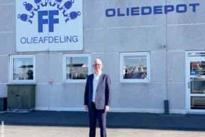 FF Nyt belyste sidste år, hvordan fiskeriet i 2025 blev pålagt en CO2-afgift via dieselolien. Afgiften medførte fra dag et, at fiskerne sejlede til Sverige for at tanke i stedet, hvilket kun udledte endnu mere CO2, samtidig med at den danske forarbejdnings-industri mistede råvaretilførsler. foto: FF Skagen