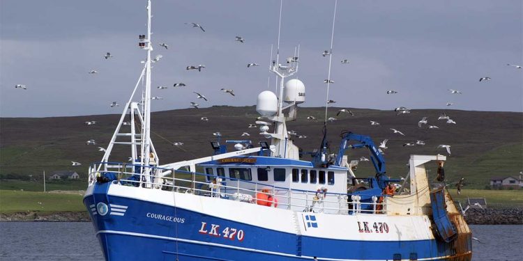 Skotsk trawler sunket ud for Stavanger - foto pm_inpyn