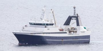 I Kollefjord landede det grønlandske fartøj **Polar Nanoq** 680 tons makrel, som de har fisket i internationalt farvand.
