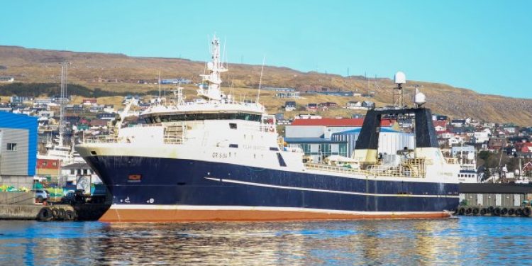 Polar Princess fra Grønland 1.000 tons makrel, som de også havde fisket i internationalt farvand - KiranJ